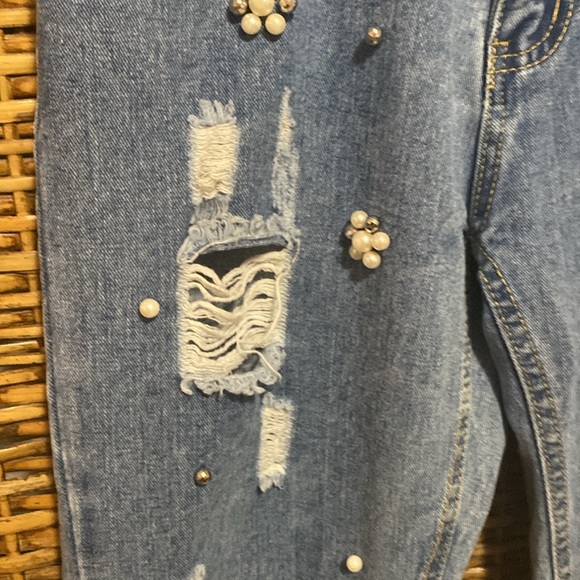 NWOT midnight muse, pearl beaded, embellished, distressed jeans 29” - Picture 2 of 8
